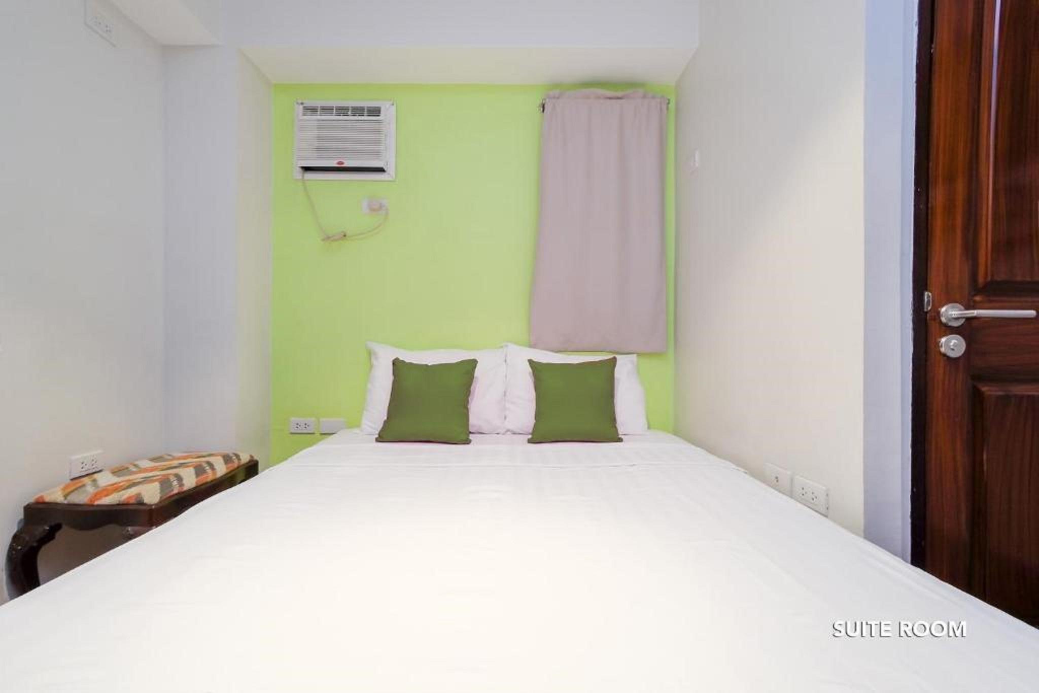 Myspace Hotel @Bgc Pasig City Exterior photo