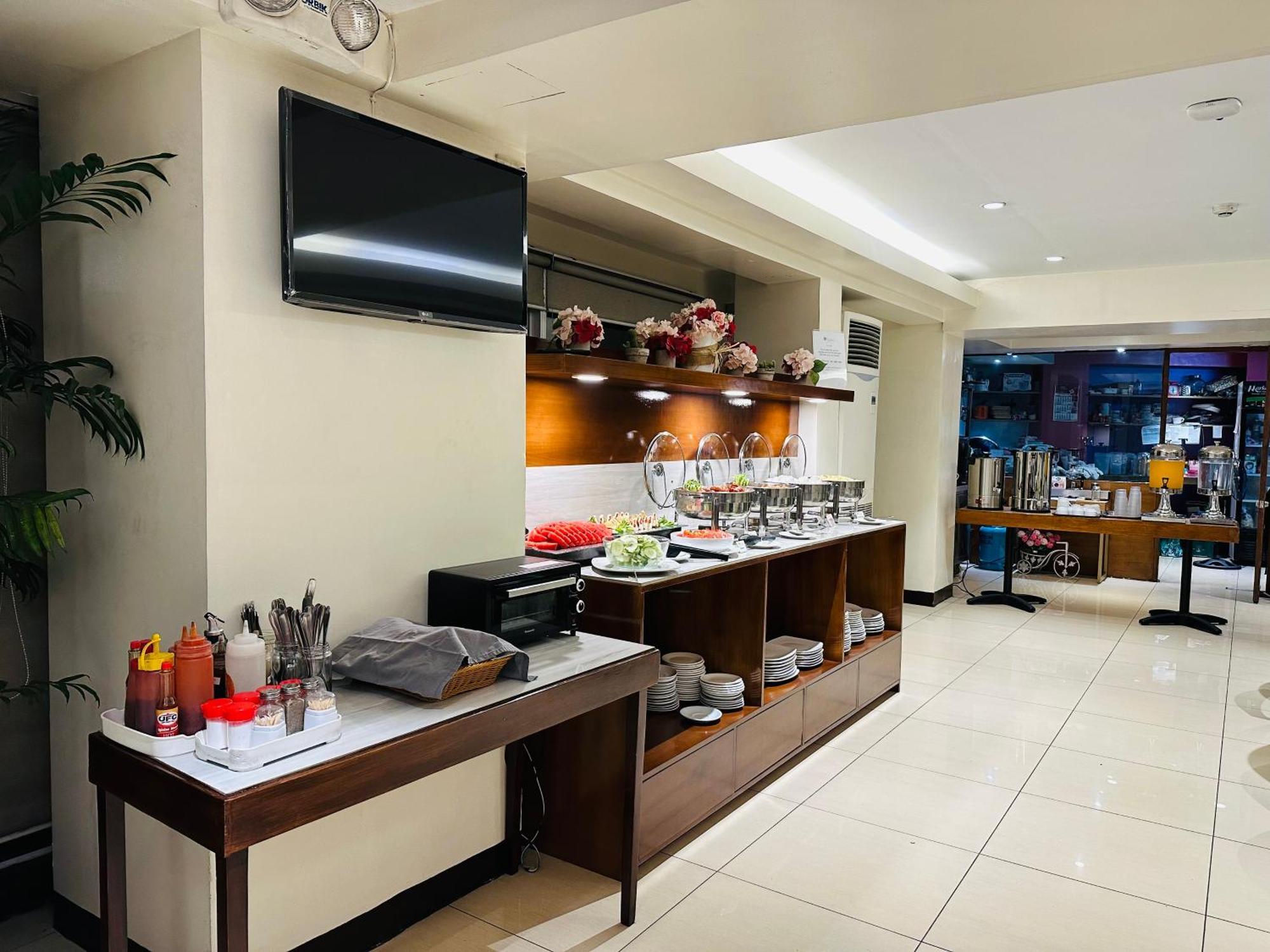 Myspace Hotel @Bgc Pasig City Exterior photo